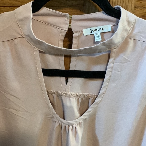 Blush Blouse with cut out detail - Picture 2 of 4